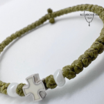 Комбоскини зелёные с белым крестом и белыми вставками